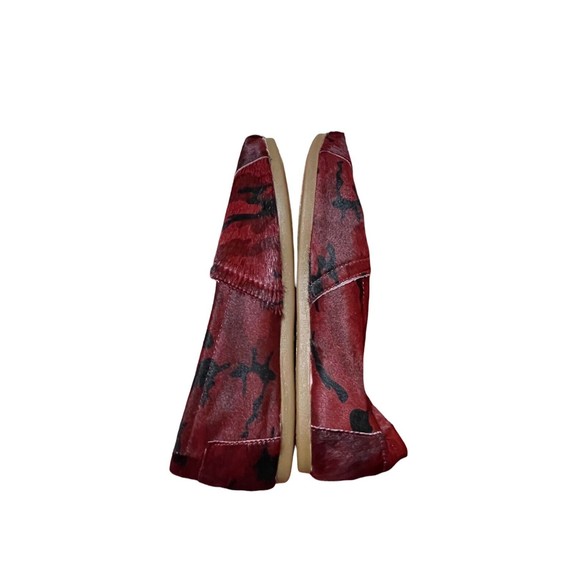TOM’S for Neiman Marcus Men’s Red and Black Calf Hair Camouflage Slip On Shoes 8 main image 7